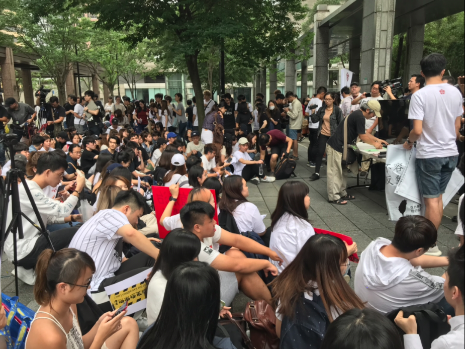 Student group strikes to support Hong Kong’s anti-extradition